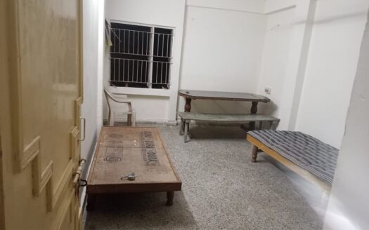 2BHK FLAT- RENT- FAMILY- BODAKDEV- RR649