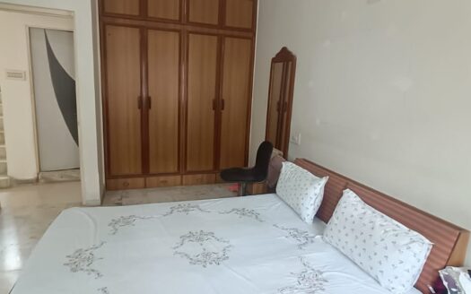 3BHK ROWHOUSE- RENT- FAMILY- DRIVE IN ROAD- MP011-1