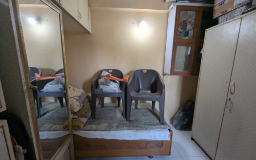 2BHK FLAT- RENT- FAMILY- VASTRAPUR- RR765