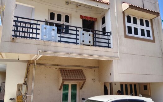 2BHK TENEMENT- RENT- FAMILY- THALTEJ- RR777