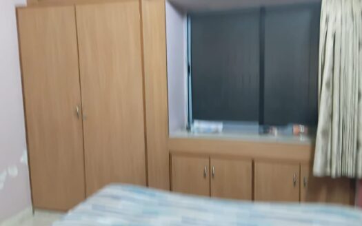 3BHK FLAT- RENT- FAMILY- DRIVE IN ROAD- RR798