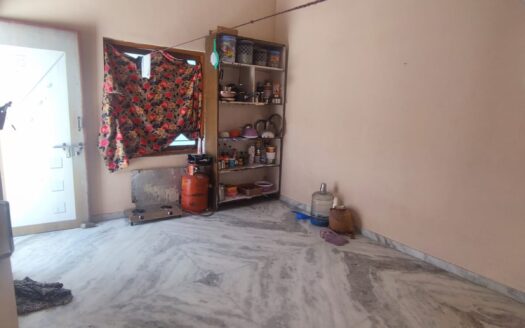 2ROOM TENEMENT- RENT- FAMILY- 2 GIRLS- NAVA VADAJ- RR826