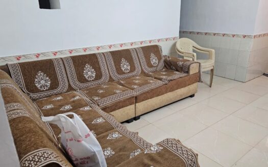 2BHK FLAT- RENT- FAMILY- BACHELORS- SOLA ROAD- RR839